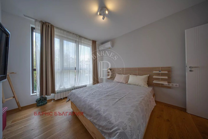 Дава под наем 4-СТАЕН, гр. София, Лозенец, снимка 11 - Апартаменти - 53077324