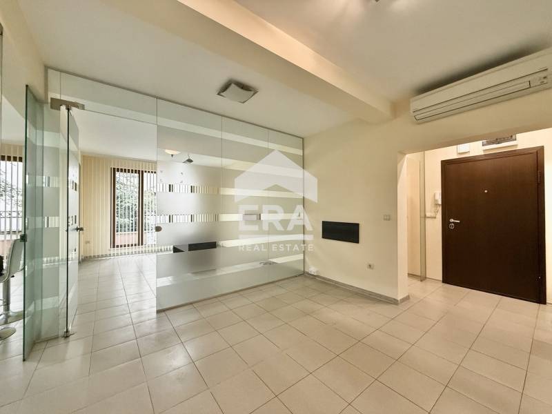 Под наем ОФИС, град София, Център • 1550 € • 13745200 — Holmes.bg