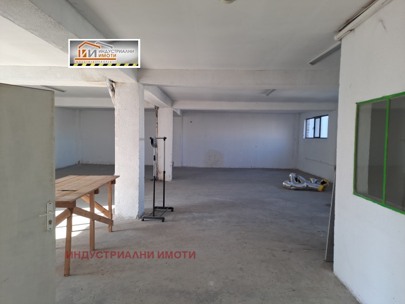 De inchiriat  Depozitare Plovdiv , Industrialna zona - Sever , 200 mp | 14438978 - imagine [2]