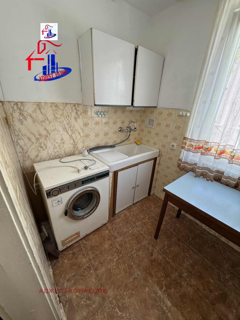 Дава под наем  2-стаен град Шумен , Пазара , 50 кв.м | 81299890 - изображение [5]