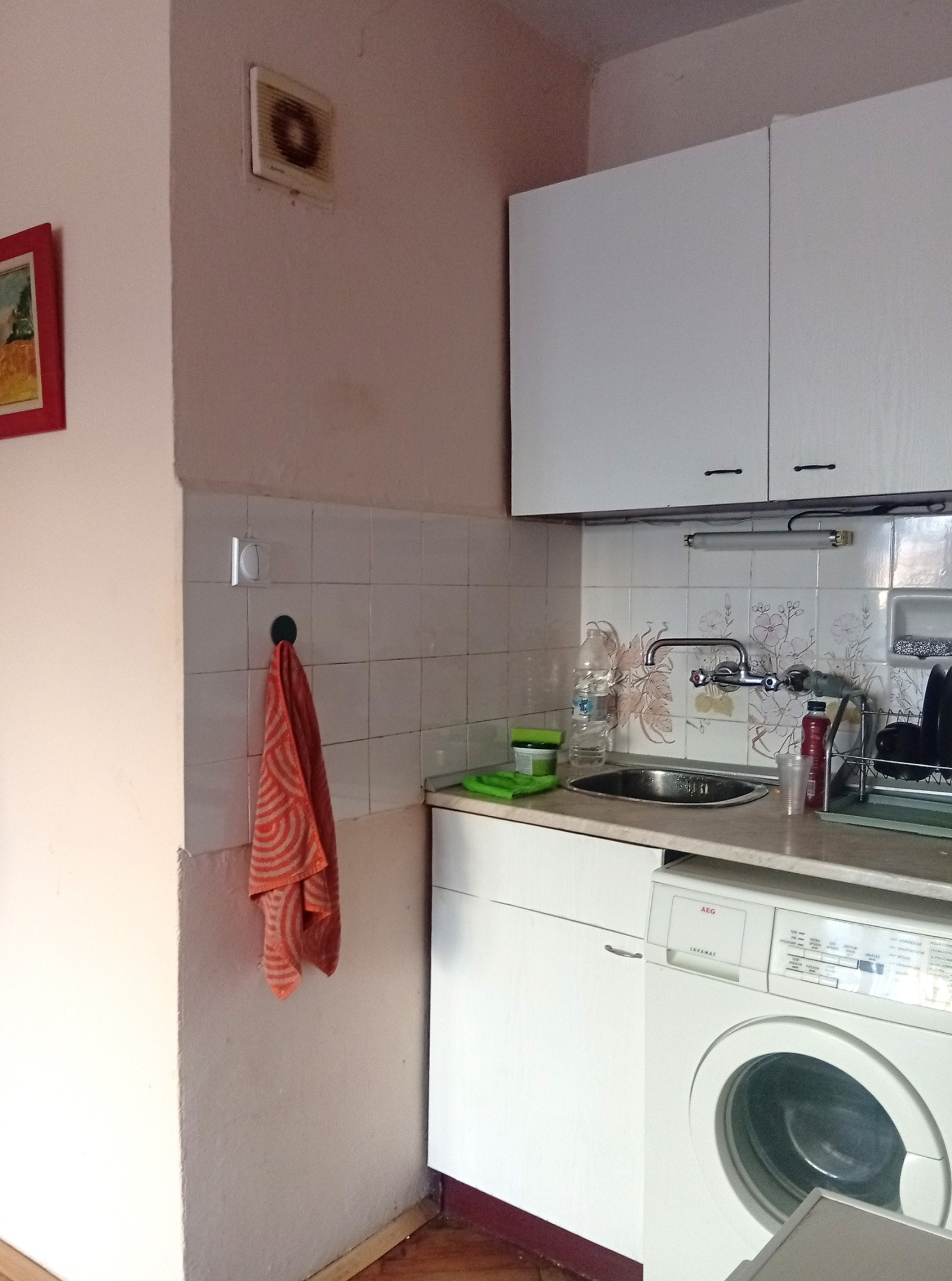 Дава под наем 1-СТАЕН, гр. София, Лозенец, снимка 4 - Апартаменти - 53889884