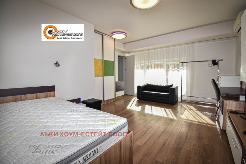 Do wynajęcia  3 sypialnie Sofia , Mladost 1 , 200 mkw | 72862136 - obraz [12]