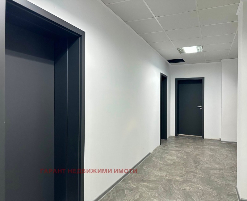 Дава под наем ОФИС, гр. Габрово, Център, снимка 2 - Офиси - 52468398