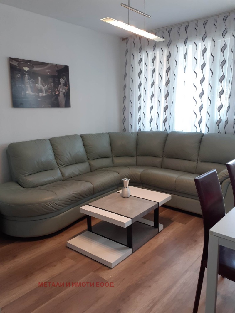Дава под наем  2-стаен град Русе , Възраждане , 48 кв.м | 32836178 - изображение [2]
