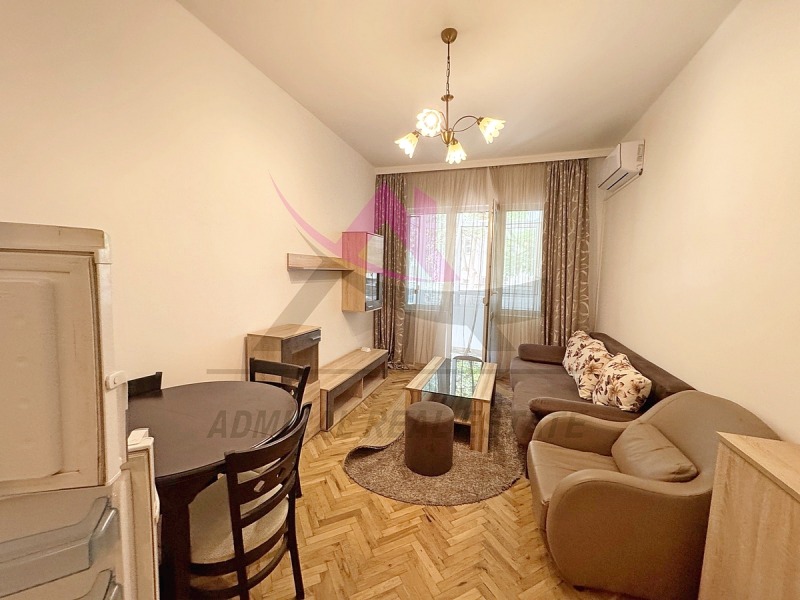 K pronájmu  1 ložnice Varna , Centar , 70 m2 | 66638151 - obraz [2]