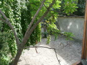 Studio Tsentar, Sofia 13