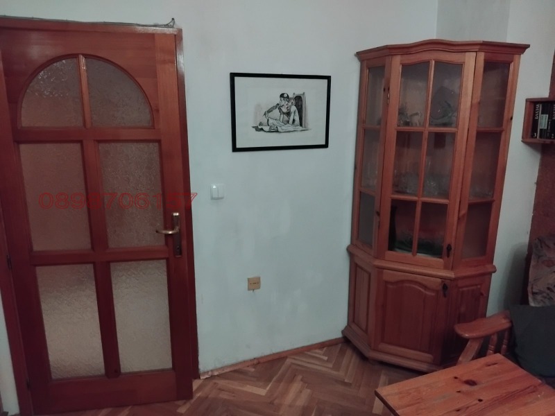 Дава под наем 3-СТАЕН, гр. София, Красно село, снимка 14 - Апартаменти - 52770484