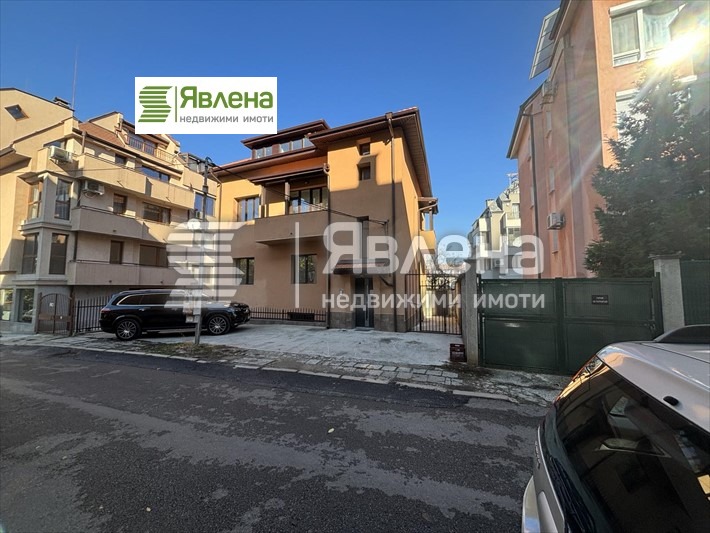 Под наем 4-СТАЕН, град София, Редута • 900 € • 27313689 — Holmes.bg