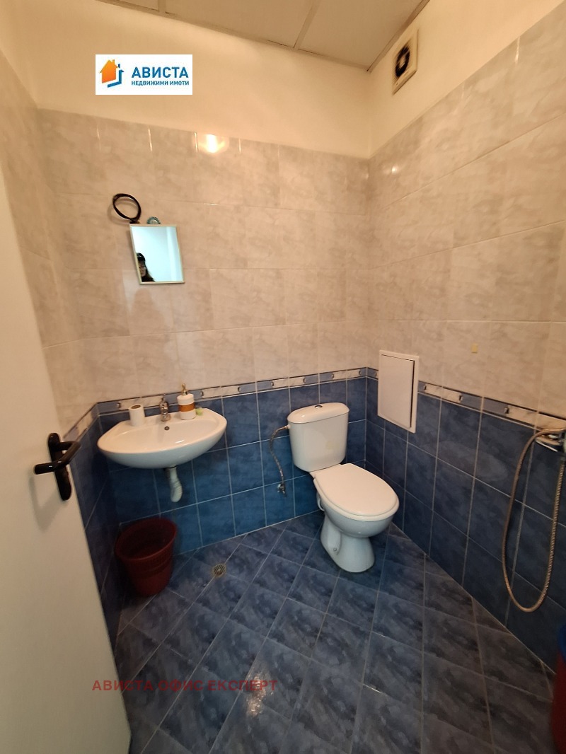 Дава под наем СКЛАД, гр. София, Гоце Делчев, снимка 7 - Складове - 52990895