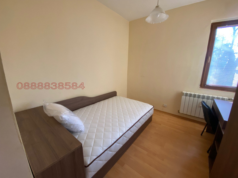 Дава под наем 3-СТАЕН, гр. Плевен, Идеален център, снимка 2 - Апартаменти - 52784609