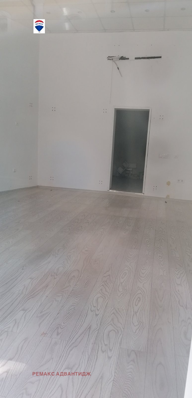 Под наем МАГАЗИН, град Пловдив, Център • 1600 € • 16716472 — Holmes.bg