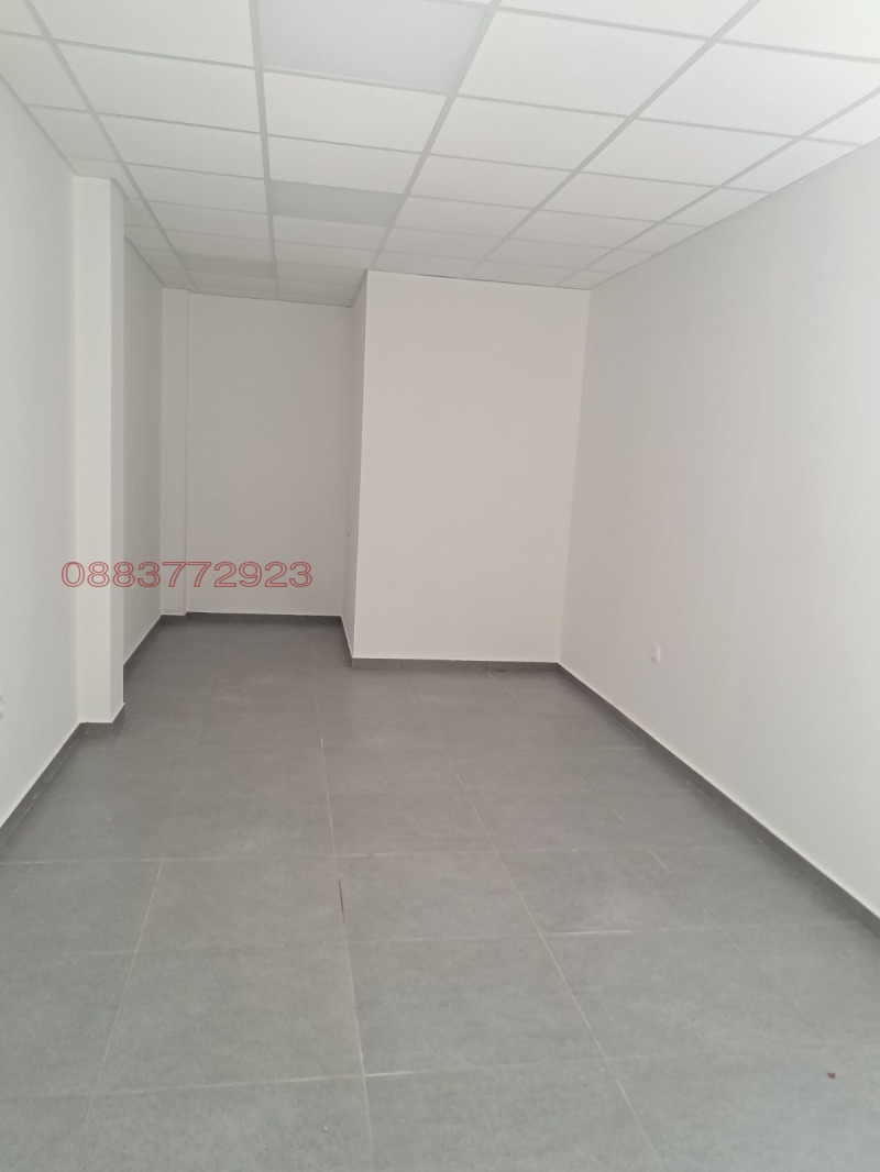 Do wynajęcia  Sklep Sofia , Mladost 4 , 20 mkw | 28978821 - obraz [2]