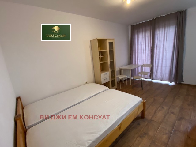 För uthyrning  Studio Sofia , Studentski grad , 40 kvm | 24384552 - bild [2]