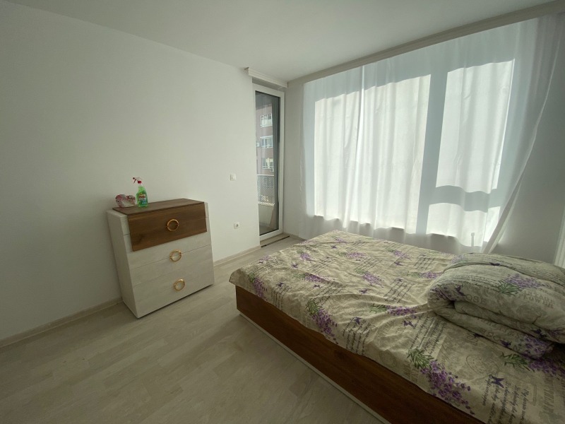 De inchiriat  1 dormitor Varna , Vâzrajdane 1 , 60 mp | 78521972 - imagine [4]