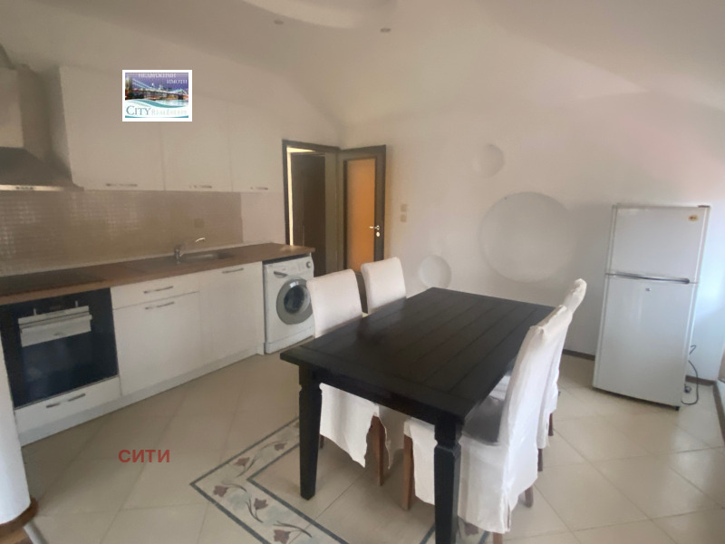 Дава под наем 3-СТАЕН, гр. Пловдив, Център, снимка 4 - Апартаменти - 52453128