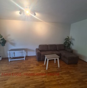 ����� ���� ��� ���� 3-�����,���� �����, �������>