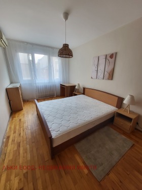 ���� ��� ���� 3-����� | Imot.bg � ����� ������ 8