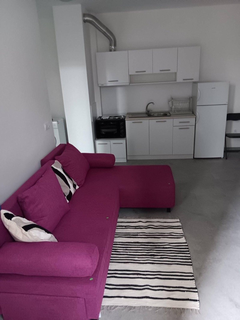 Дава под нем  2-стаен, град София, Връбница 2 •  425 EUR • ID 89337530 — holmes.bg - [1] 
