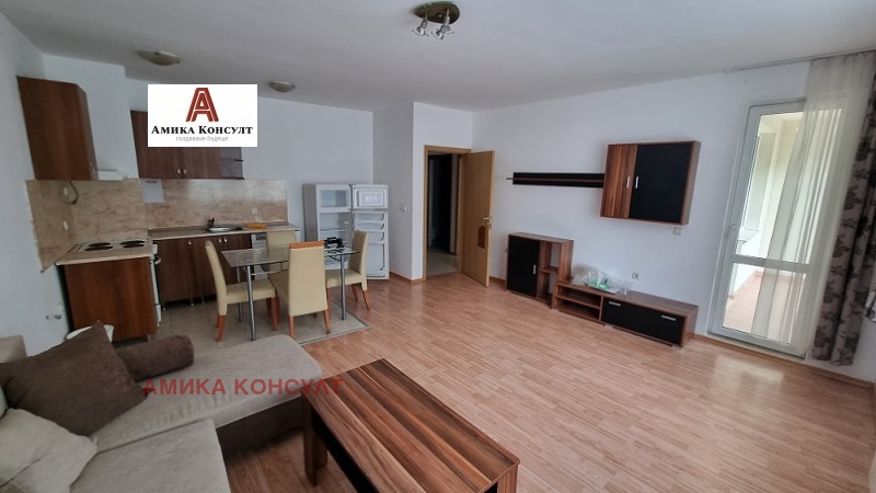 K pronájmu  1 ložnice Sofia , Pavlovo , 60 m2 | 86296106 - obraz [2]