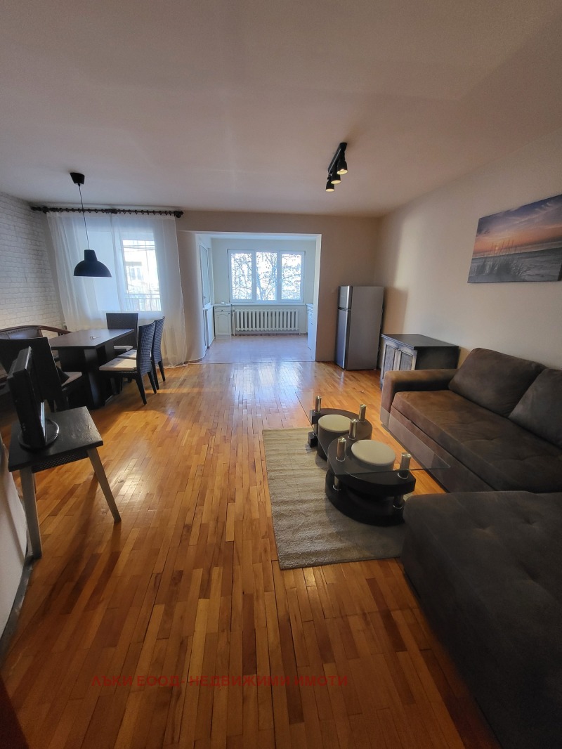 Дава под наем 3-СТАЕН, гр. София, Лозенец