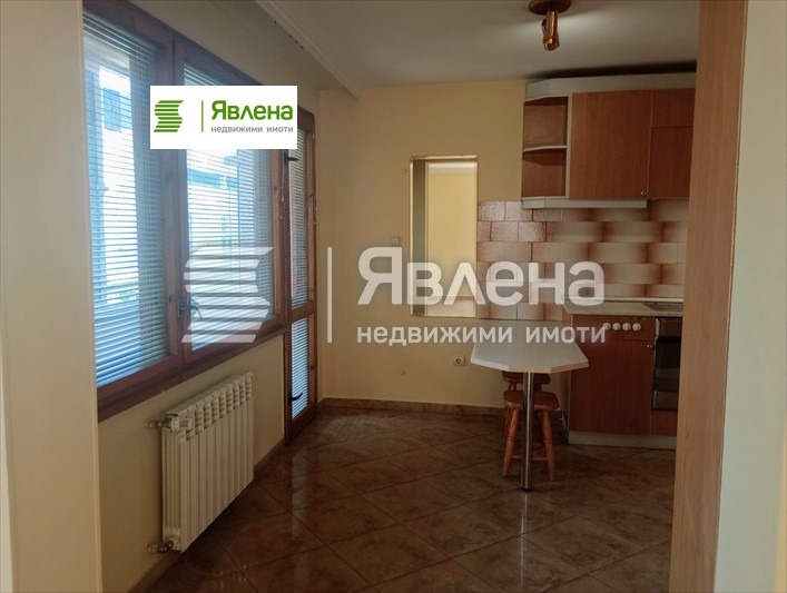 Дава под наем МНОГОСТАЕН, гр. София, Оборище, снимка 11 - Апартаменти - 54115445
