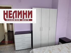 3-стаен град Русе, Хъшове 4