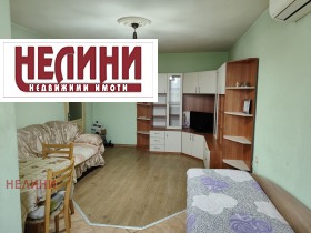 3-стаен град Русе, Хъшове 7