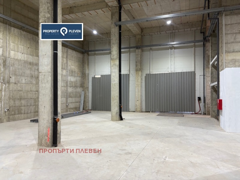 Do wynajęcia  Składowanie Plewen , Szirok centar , 880 mkw | 93237483 - obraz [4]