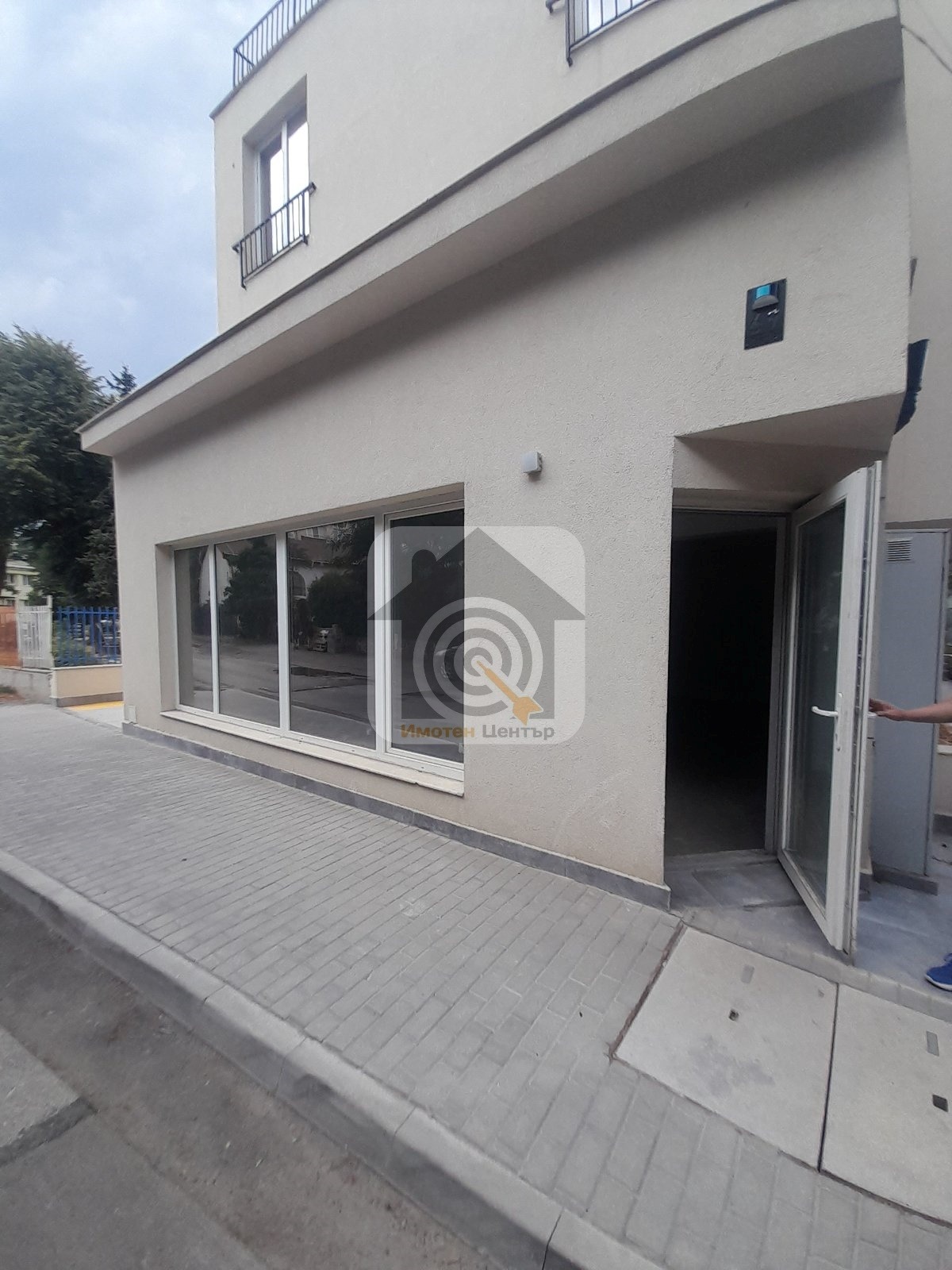 Дава под Наем МАГАЗИН | Imot.bg — изображение 1