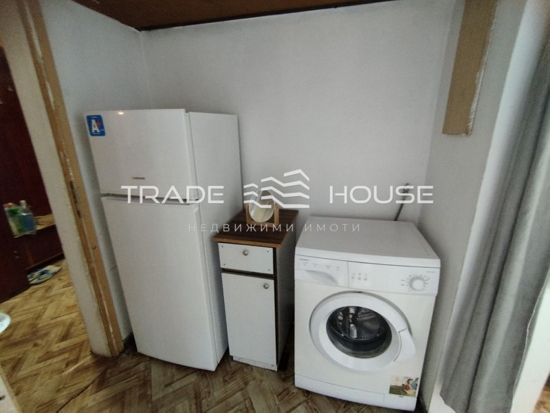 Para alugar  1 quarto Plovdiv , Kiutchuk Parij , 70 m² | 97690308 - imagem [4]