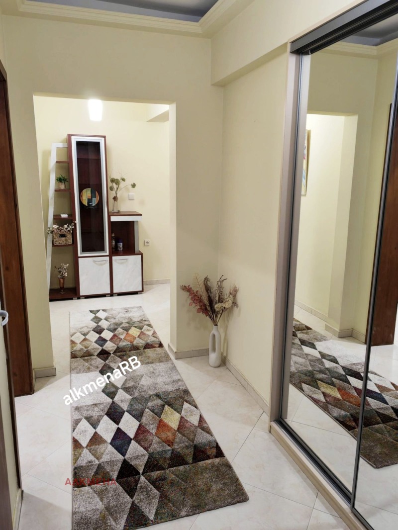 K pronájmu  2 ložnice Sofia , Manastirski livadi , 130 m2 | 38047868 - obraz [13]