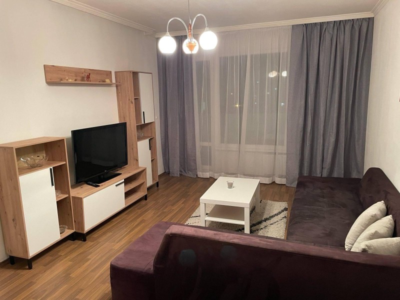 Da affittare  1 camera da letto Sofia , Mladost 1A , 70 mq | 13023535 - Immagine [2]