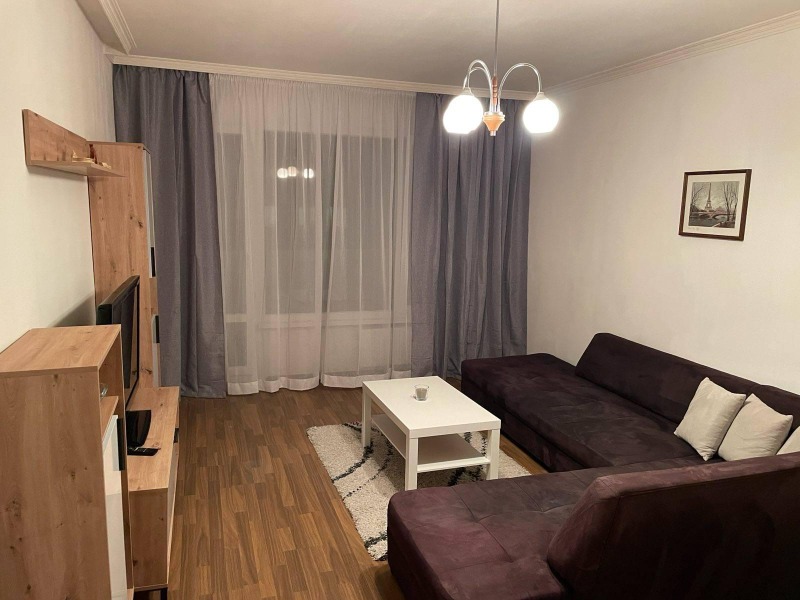 Da affittare  1 camera da letto Sofia , Mladost 1A , 70 mq | 13023535