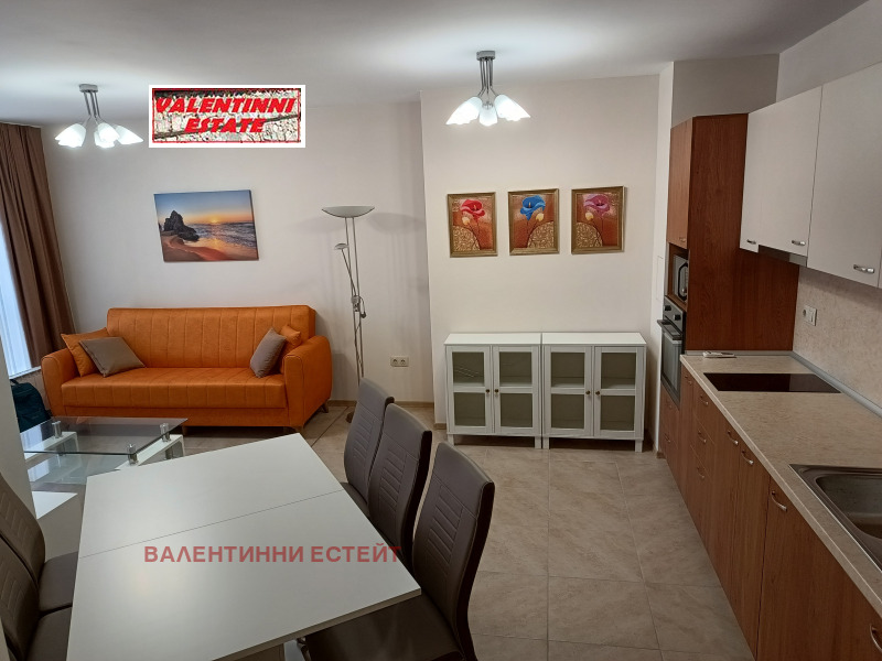 Zu vermieten  1 Schlafzimmer Sofia , Studentski grad , 60 qm | 10694921