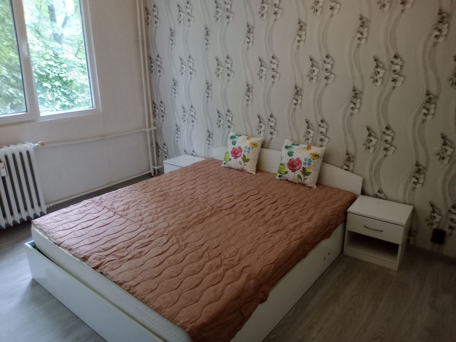 Дава под наем 2-СТАЕН, гр. София, Борово, снимка 2 - Апартаменти - 54500345