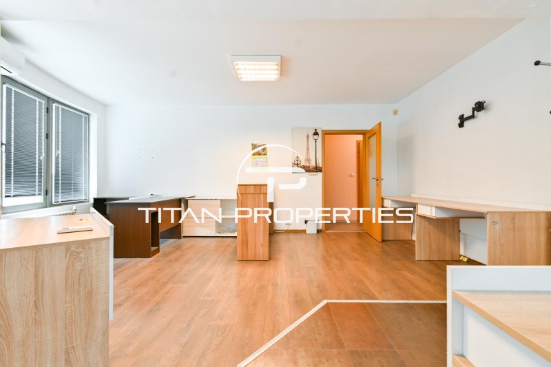 Под наем ОФИС, град София, Гоце Делчев • 782 € • 43134962 — Holmes.bg