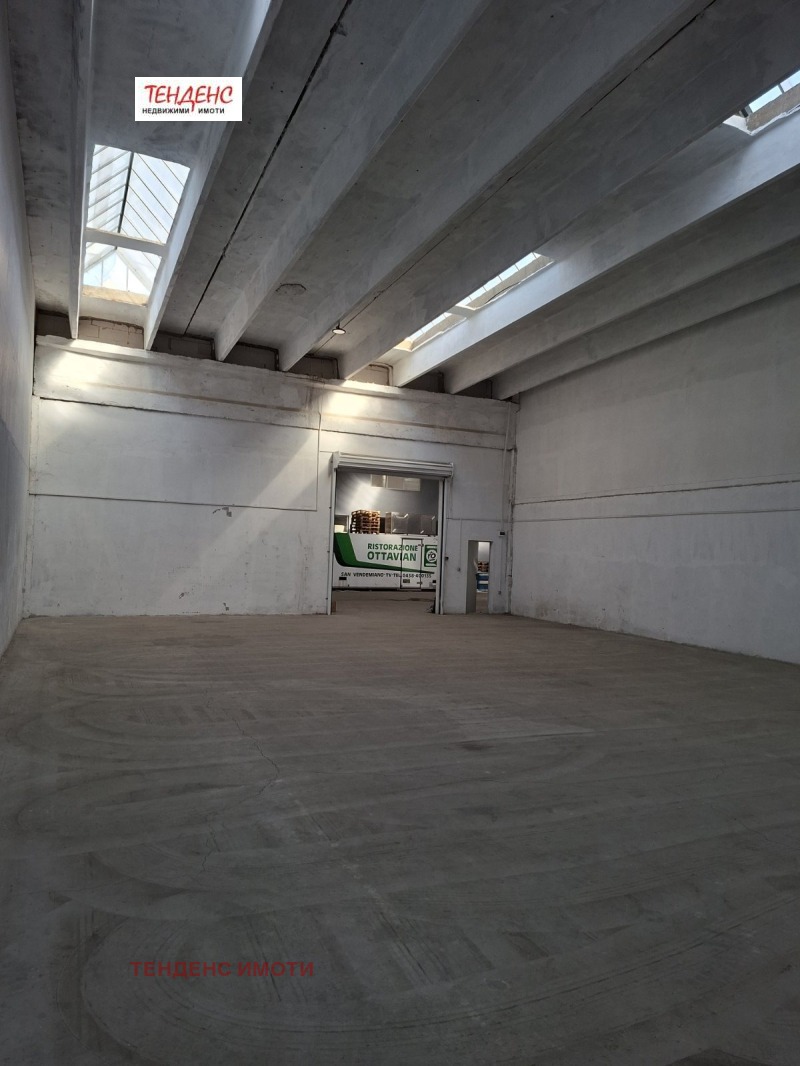 Дава под наем СКЛАД, гр. Кърджали, Промишлена зона - Изток, снимка 2 - Складове - 52827090