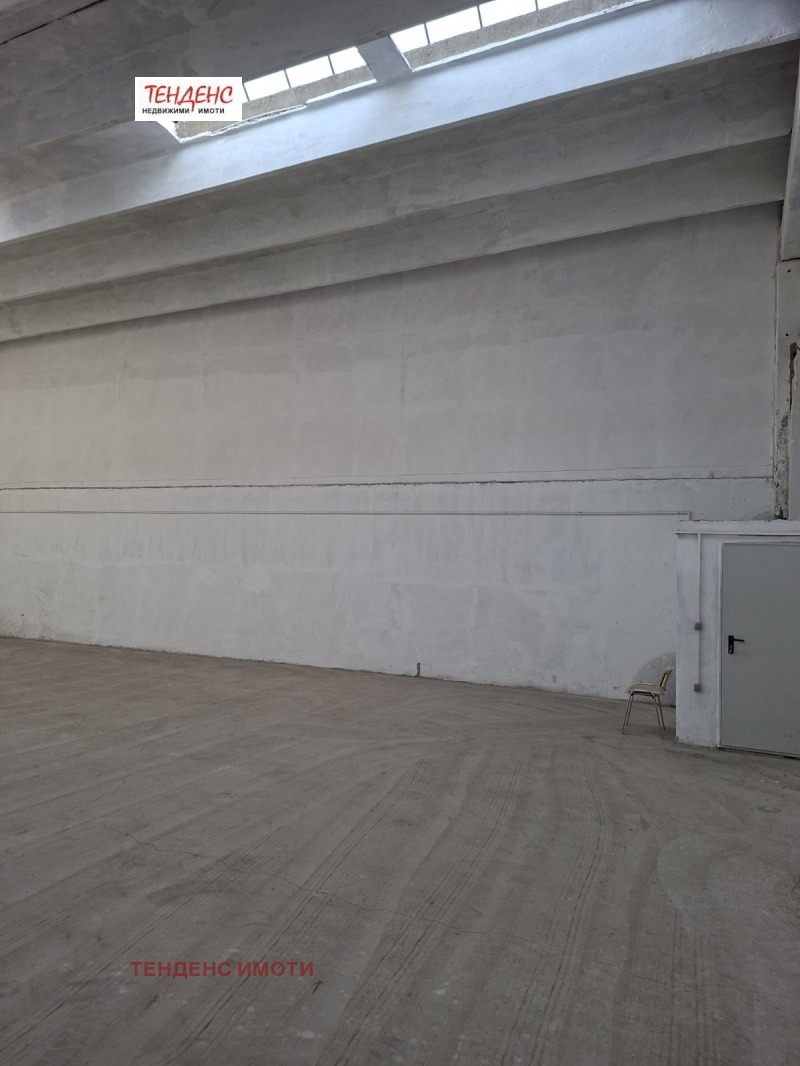 Дава под наем СКЛАД, гр. Кърджали, Промишлена зона - Изток, снимка 3 - Складове - 52827090