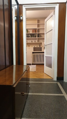 1 bedroom Tsentar, Sofia 6