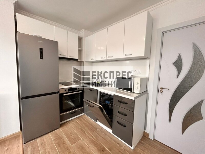 Дава под наем 2-СТАЕН, гр. Варна, Окръжна болница-Генерали, снимка 5 - Апартаменти - 53439727