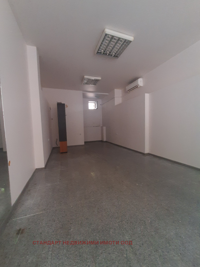 Под наем ОФИС, град Пловдив, Център • 400 лв. / 204.52 € • 71491544 1