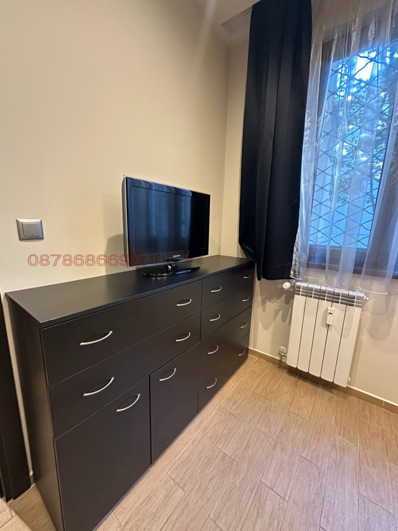 Zu vermieten  2 Schlafzimmer Sofia , Zentar , 100 qm | 75165928 - Bild [7]