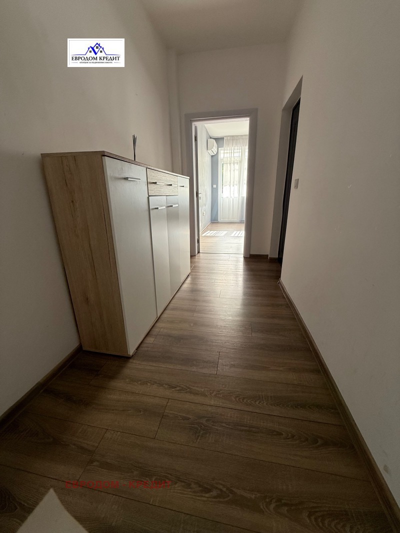 Издаје се  Хоусе Флоор Стара Загора , Центар , 100 м2 | 55966653 - слика [11]