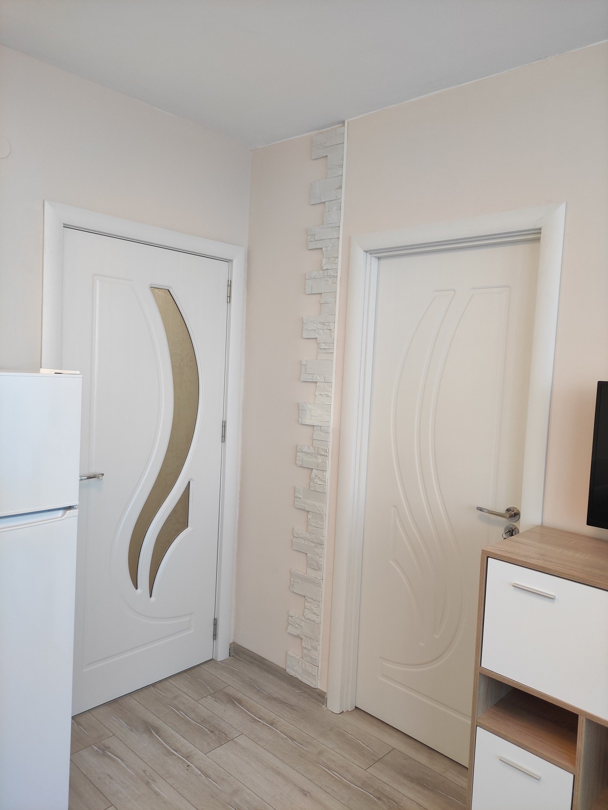 Дава под наем 2-СТАЕН, гр. Пловдив, Тракия, снимка 8 - Апартаменти - 53640777