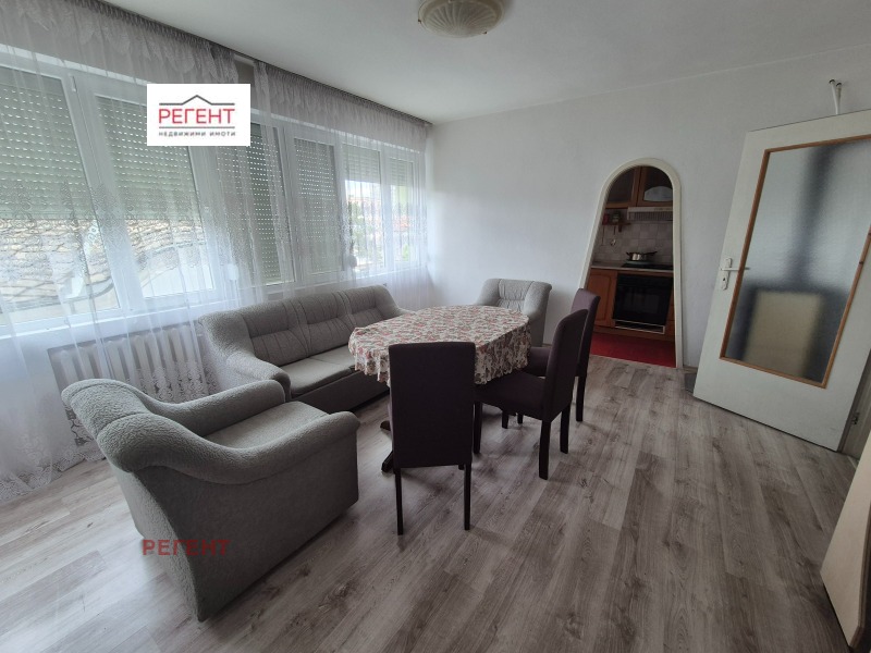 Kiadó  2 hálószobás Gabrovo , Centar , 80 négyzetméter | 80722271