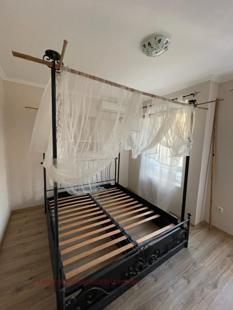 Дава под наем 3-СТАЕН, гр. Бургас, Лазур, снимка 4 - Апартаменти - 53280078