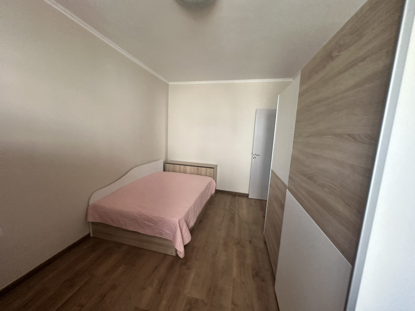 Дава под наем 3-СТАЕН, гр. Бургас, Център, снимка 13 - Апартаменти - 55095060