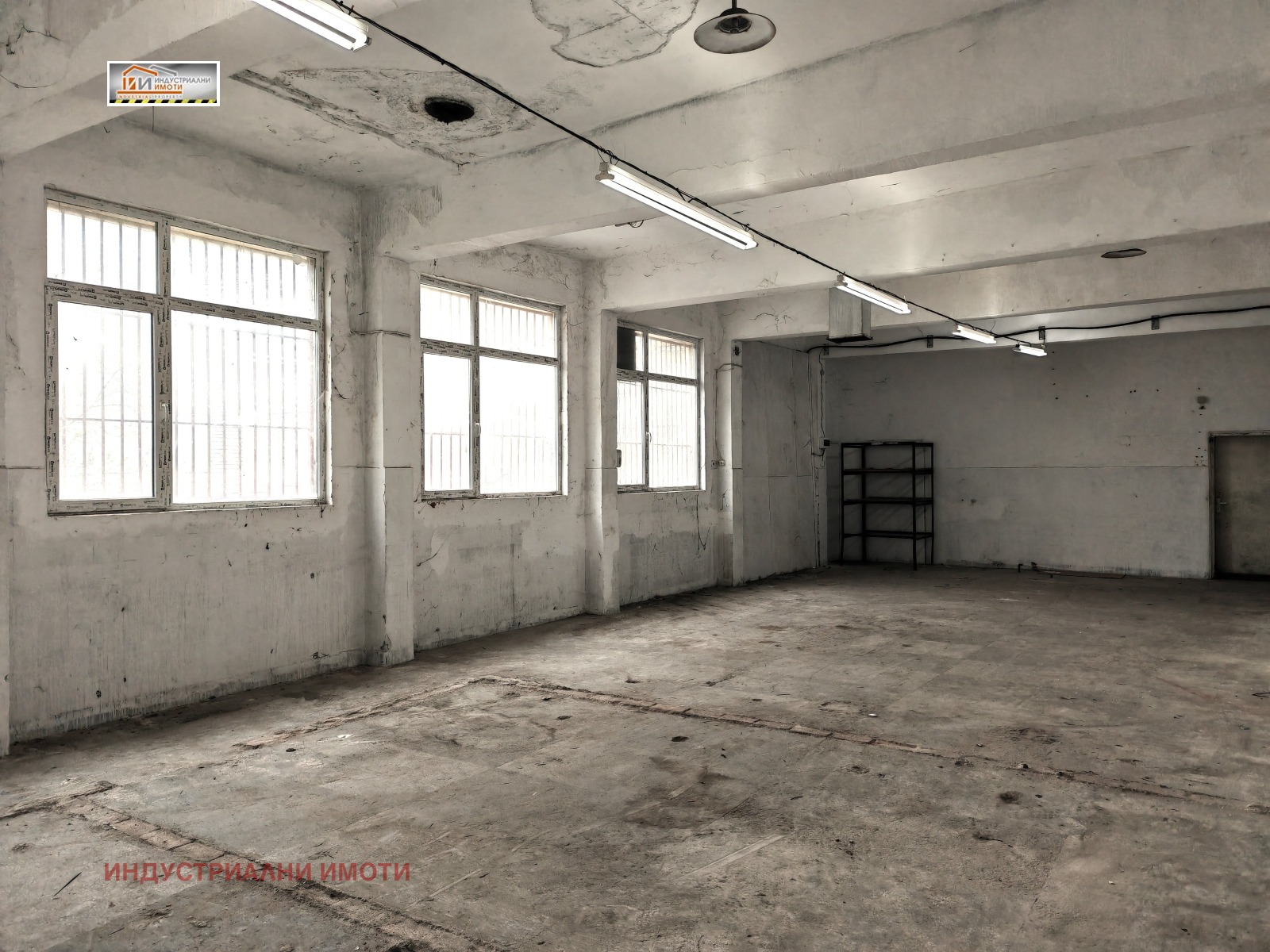 Дава под наем ПРОМ. ПОМЕЩЕНИЕ, гр. Пловдив, Индустриална зона - Юг, снимка 3 - Производствени сгради - 54100097