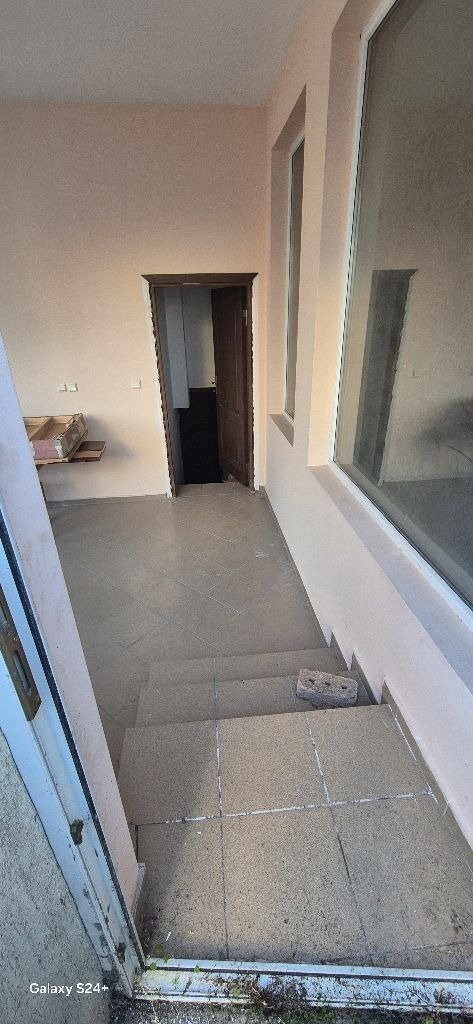 Дава под наем МАГАЗИН, гр. Варна, Аспарухово