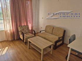 В оренду Студія